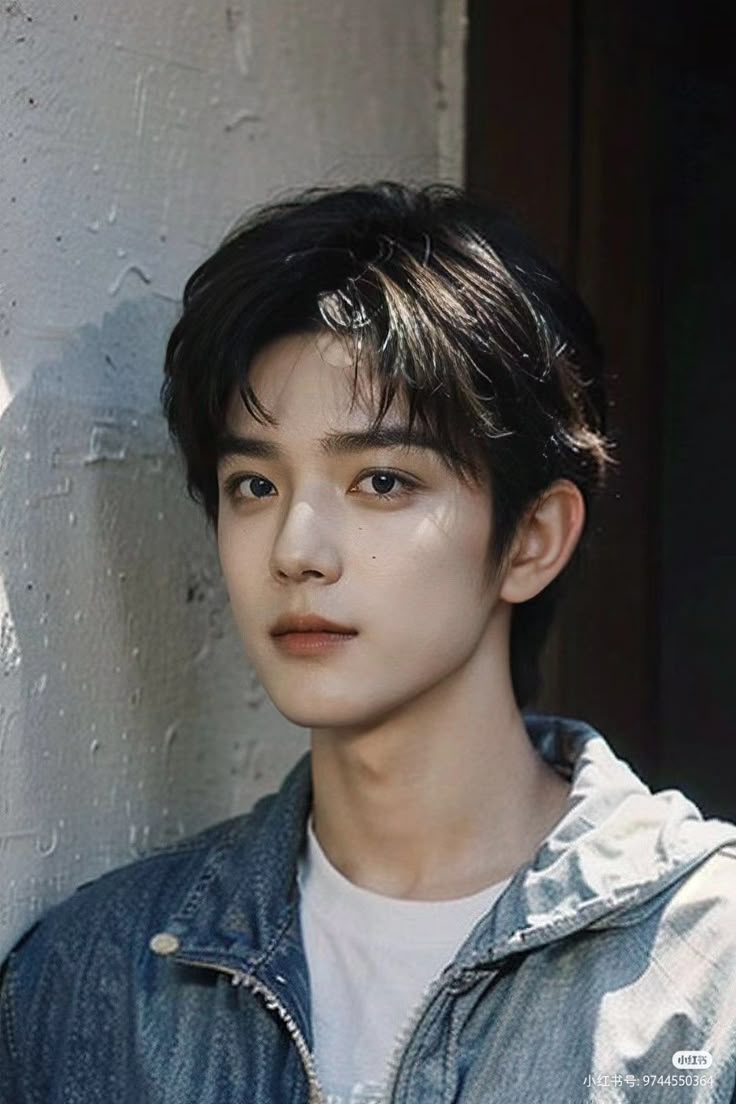 Lip Sync Boy 1